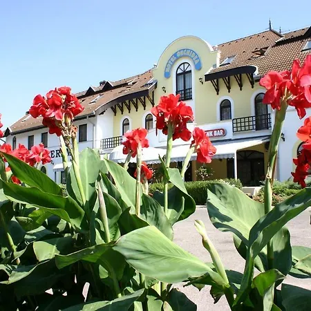 Hotell Orchidea 2*