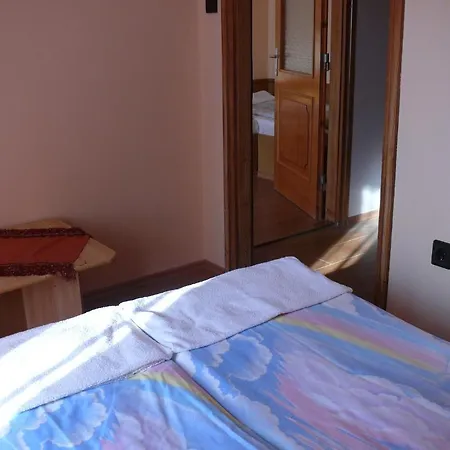 Otel Orchidea Balástya