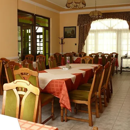 Orchidea 2* Balástya